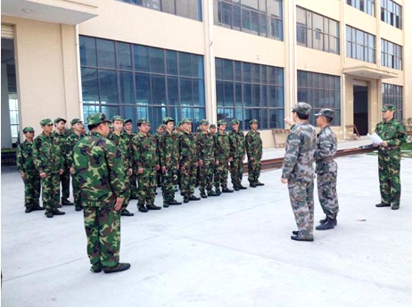 2015年4月24日蓝海旺企业民兵训练